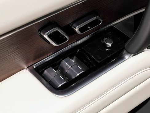 New 2026 Land Rover Range Rover SE AWD/4WD image 54