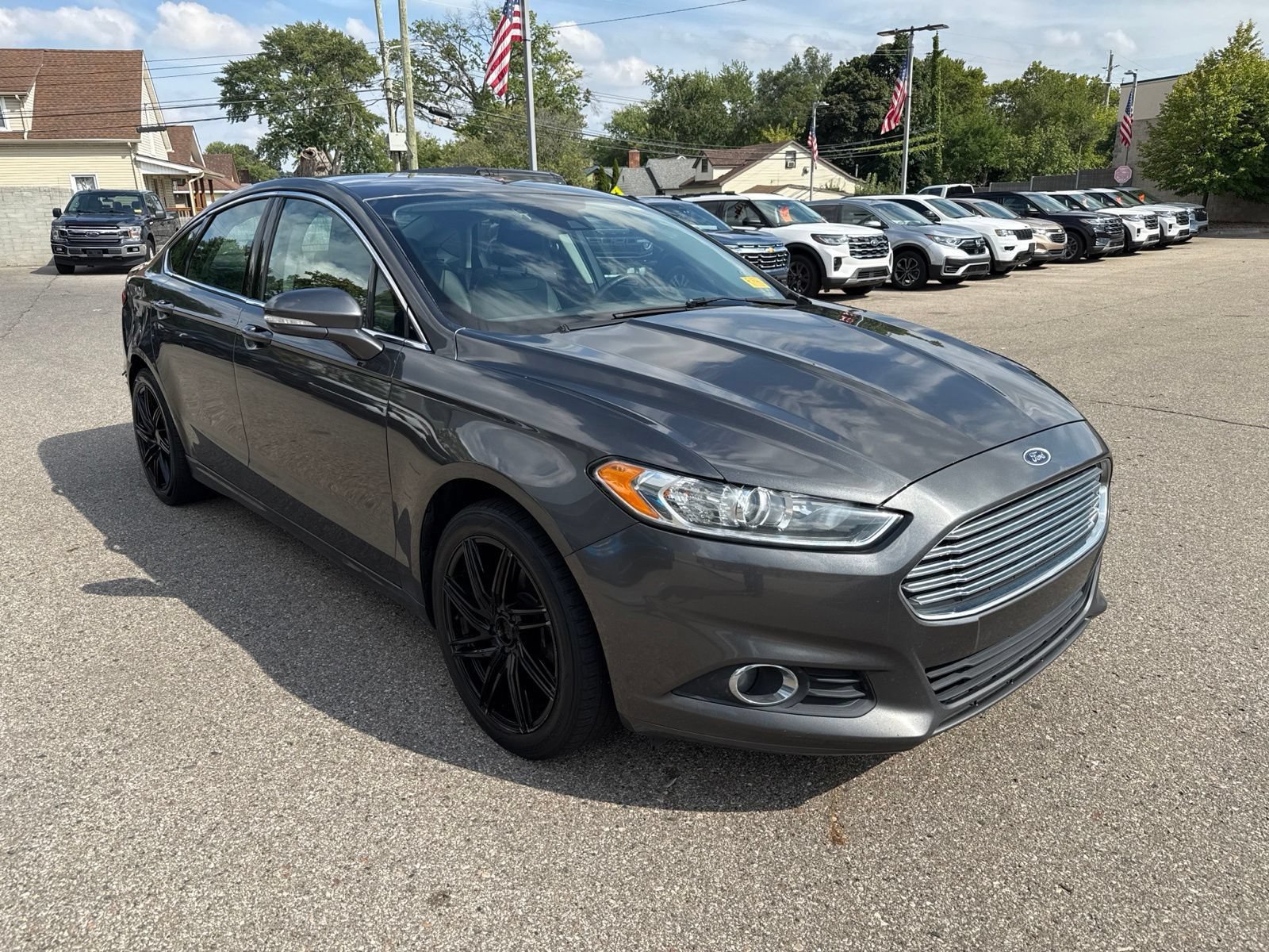 Used 2015 Ford Fusion SE w/ Equipment Group 202A FWD 360° Tour
