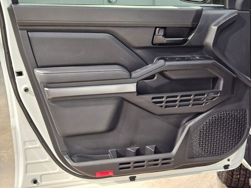 New 2026 Toyota Tacoma SR5 image 11