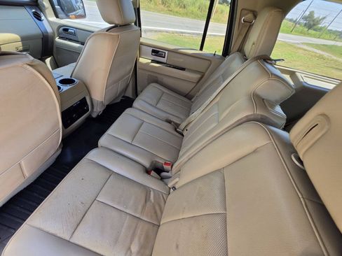 Used 2017 Ford Expedition EL Limited RWD image 5