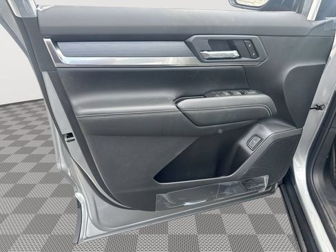 New 2027 GMC Terrain Elevation w/ Elevation Premium Package AWD/4WD image 22