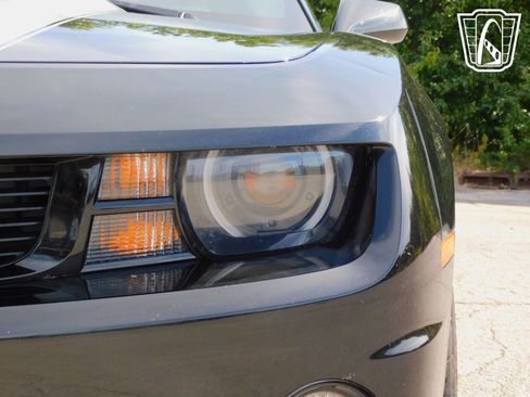 Used 2011 Chevrolet Camaro SS w/ RS Package image 40