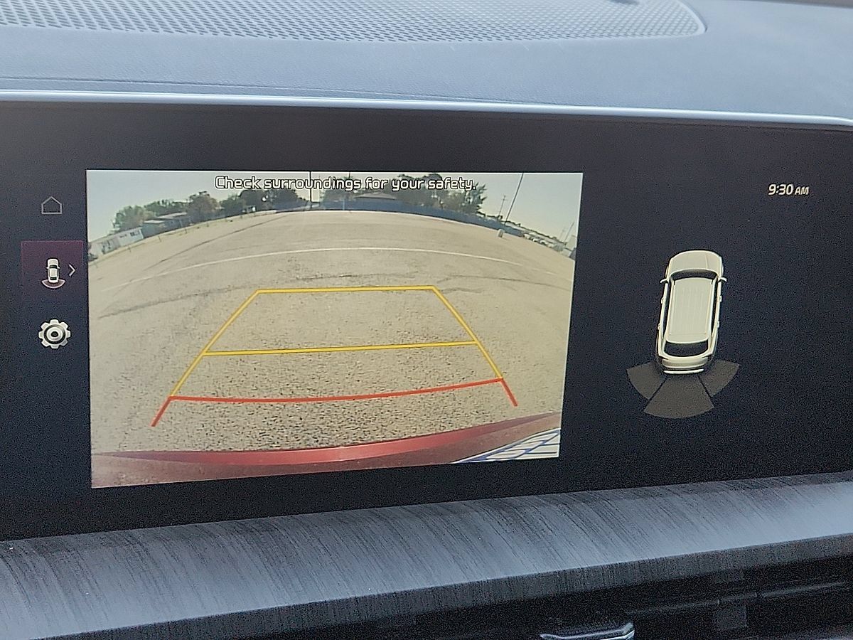 Used 2023 Kia Telluride EX w/ EX Captain's Chair Package FWD image 8