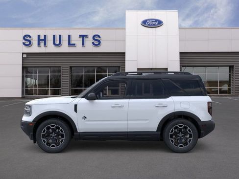 New 2025 Ford Bronco Sport Outer Banks image 3