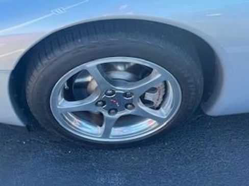 Used 1998 Chevrolet Corvette Convertible w/ Memory Pkg image 4