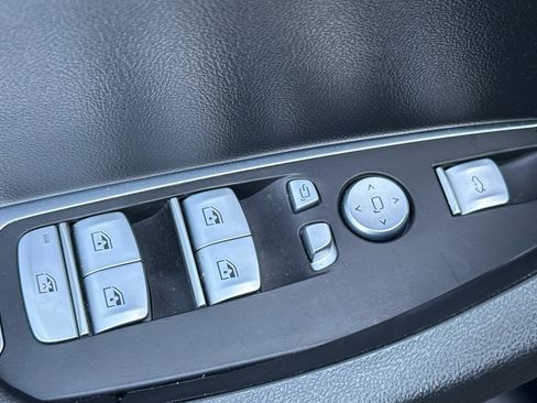 Certified 2023 BMW X4 xDrive30i w/ Premium Package image 13