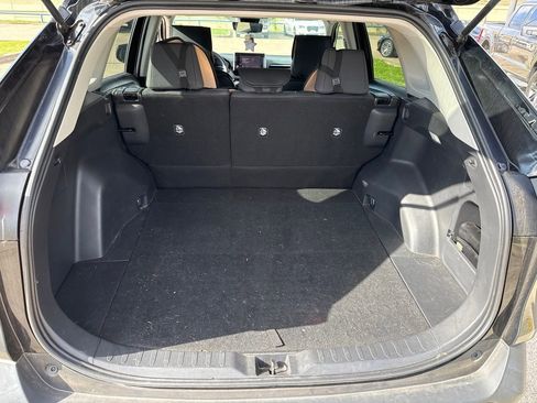 Used 2023 Toyota RAV4 LE FWD image 10