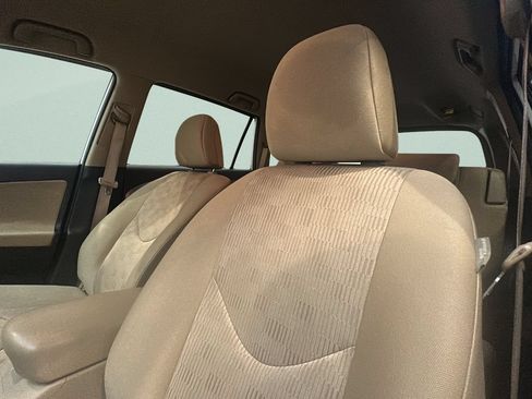 Used 2011 Toyota RAV4 4WD w/ Base L4 Extra Value Pkg image 13