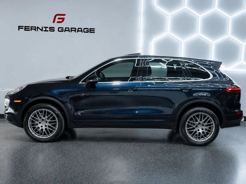 Used 2015 Porsche Cayenne S AWD/4WD image 27