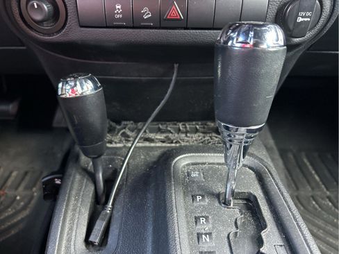 Used 2011 Jeep Wrangler Unlimited Sport AWD/4WD image 17