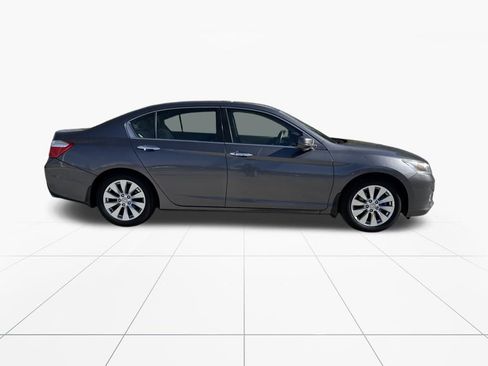 Used 2015 Honda Accord EX image 10