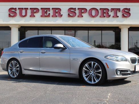 Used 2016 BMW 528i Sedan RWD image 1
