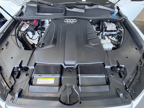 Used 2017 Audi Q7 2.0T Premium Plus w/ Premium Plus Package image 47