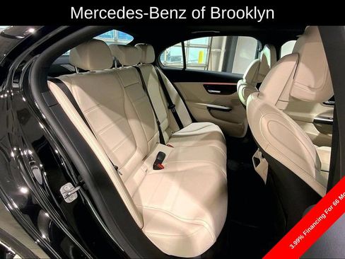 Certified 2025 Mercedes-Benz C 300 4MATIC Sedan image 21