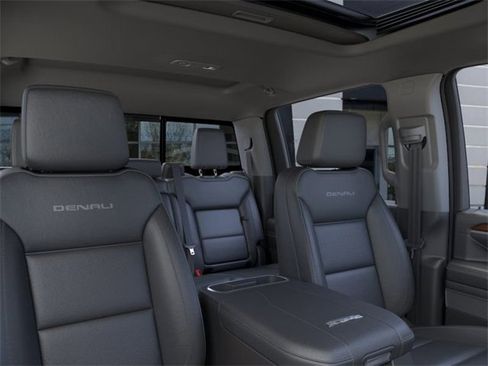 New 2025 GMC Sierra 2500 Denali w/ Denali Reserve Package image 24