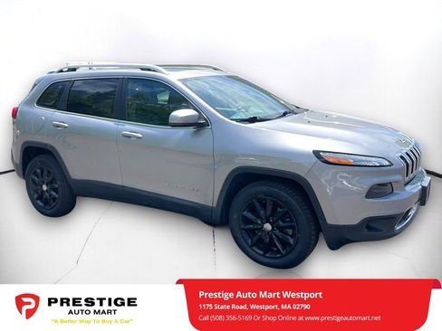 Used 2017 Jeep Cherokee Limited AWD/4WD image 1
