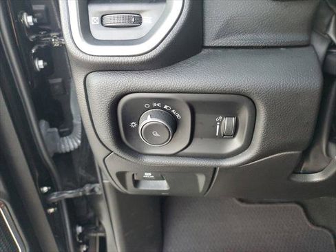 Certified 2024 RAM 1500 Laramie image 31