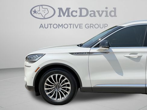 Certified 2024 Lincoln Aviator Reserve w/ Equipment Group 201A RWD image 32