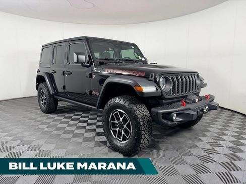 Used 2024 Jeep Wrangler Unlimited Rubicon w/ Capability Package AWD/4WD image 1
