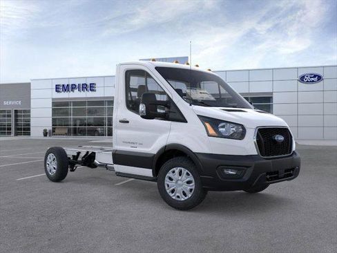New 2025 Ford Transit 350 w/ Interior Upgrade Package image 7