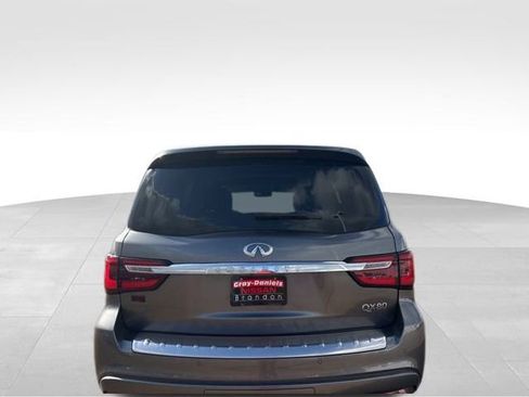 Used 2019 INFINITI QX80 Luxe image 3