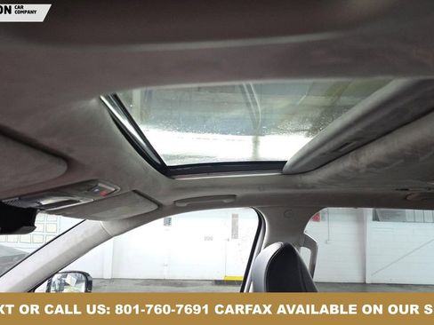 Used 2025 Kia Telluride SX Prestige image 2