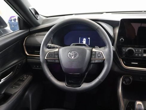 Used 2025 Toyota Grand Highlander AWD Hybrid image 15