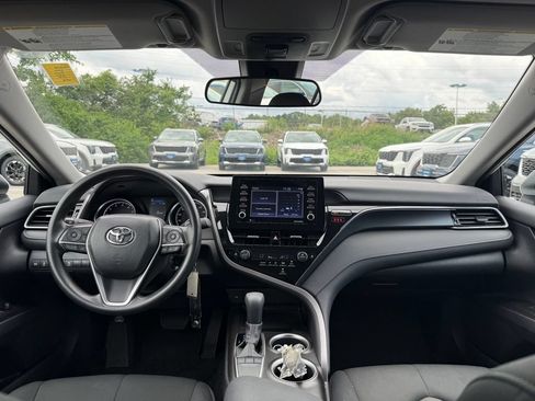 Used 2024 Toyota Camry LE FWD image 23