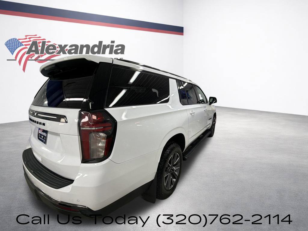 Used 2021 Chevrolet Suburban Z71 w/ Z71 Signature Package AWD/4WD image 7