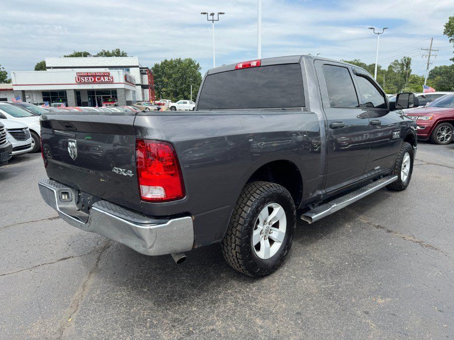 Used 2017 RAM 1500 ST w/ SXT Appearance Group AWD/4WD image 5