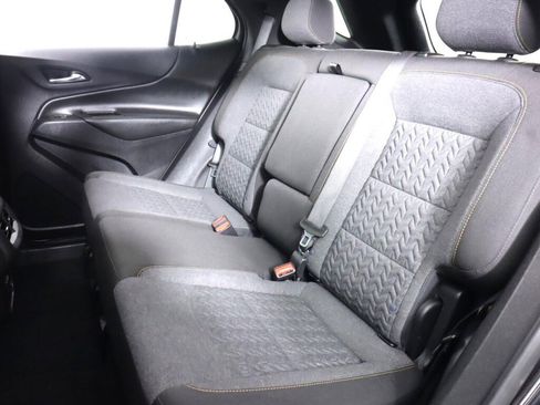 Used 2023 Chevrolet Equinox LT FWD image 32