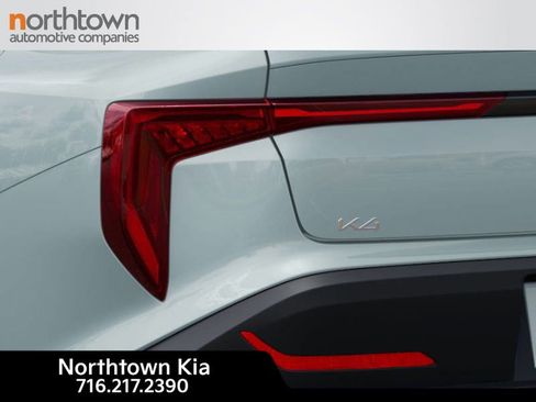 New 2026 Kia K4 LXS image 12