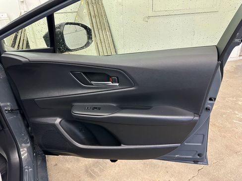 Used 2024 Toyota Prius Prime FWD image 36