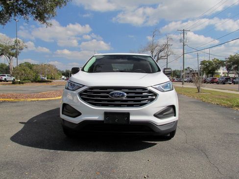 Used 2021 Ford Edge SE image 13