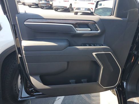 New 2026 GMC Sierra 1500 Elevation image 13
