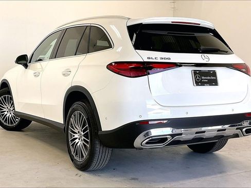 New 2026 Mercedes-Benz GLC 300 image 12
