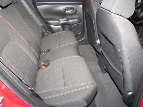 Used 2024 Honda HR-V Sport image 16