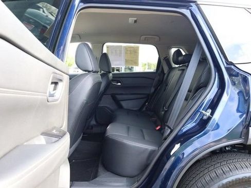 Certified 2024 Nissan Rogue SL AWD/4WD image 21
