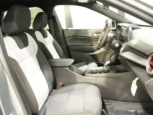 New 2026 Chevrolet Trax RS w/ Driver Confidence Package image 12