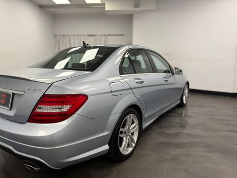Used 2013 Mercedes-Benz C 300 4MATIC Sedan image 38