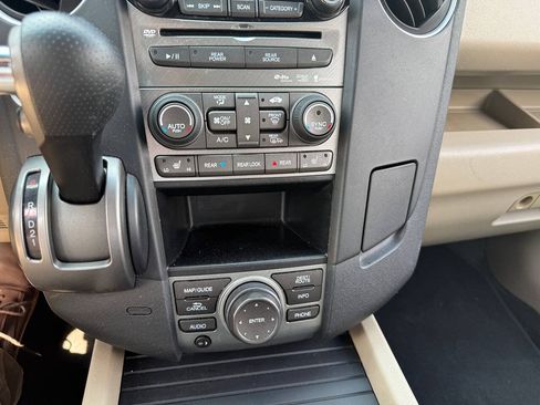 Used 2013 Honda Pilot Touring image 63