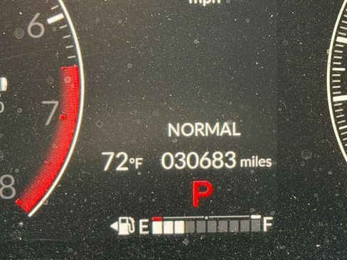 Used 2023 Honda CR-V EX-L image 5