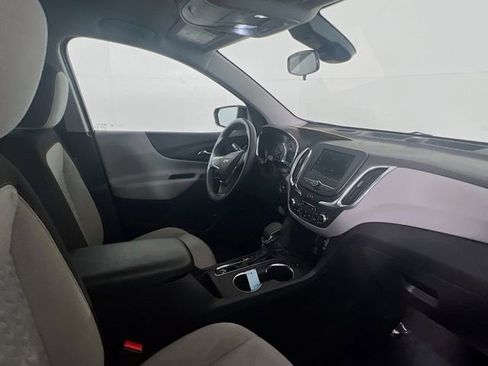 Used 2024 Chevrolet Equinox LT image 10