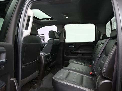 Used 2016 GMC Sierra 2500 Denali w/ Duramax Plus Package image 20