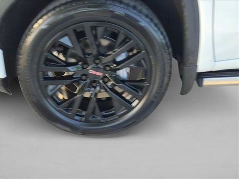 Used 2022 GMC Sierra 1500 Denali RWD image 23