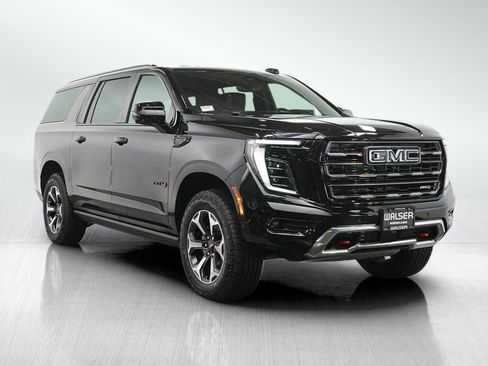 Used 2026 GMC Yukon XL AT4 Ultimate AWD/4WD image 8