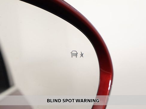 Used 2019 Buick Envision Essence image 5