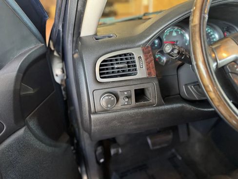 Used 2007 GMC Yukon XL Denali AWD/4WD image 22