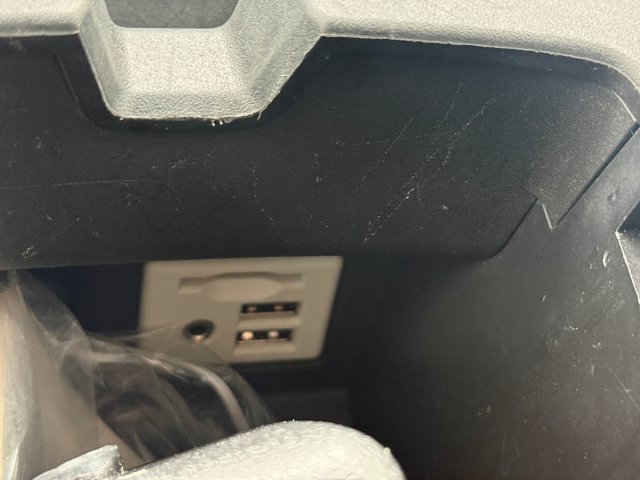 Used 2015 Chevrolet Impala LT w/ Convenience Package FWD image 6