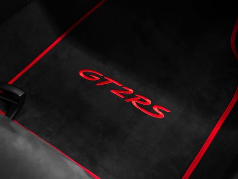 Used 2018 Porsche 911 GT2 RS w/ Weissach Package image 41